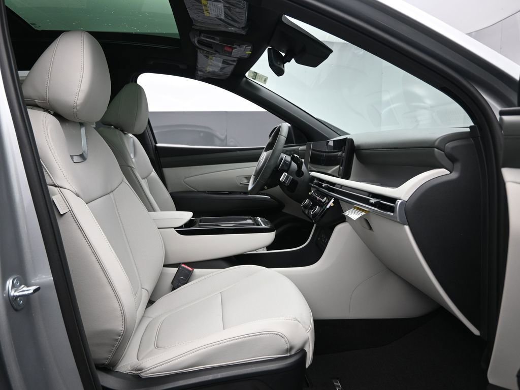 New 2026 Hyundai Tucson Limited image 29