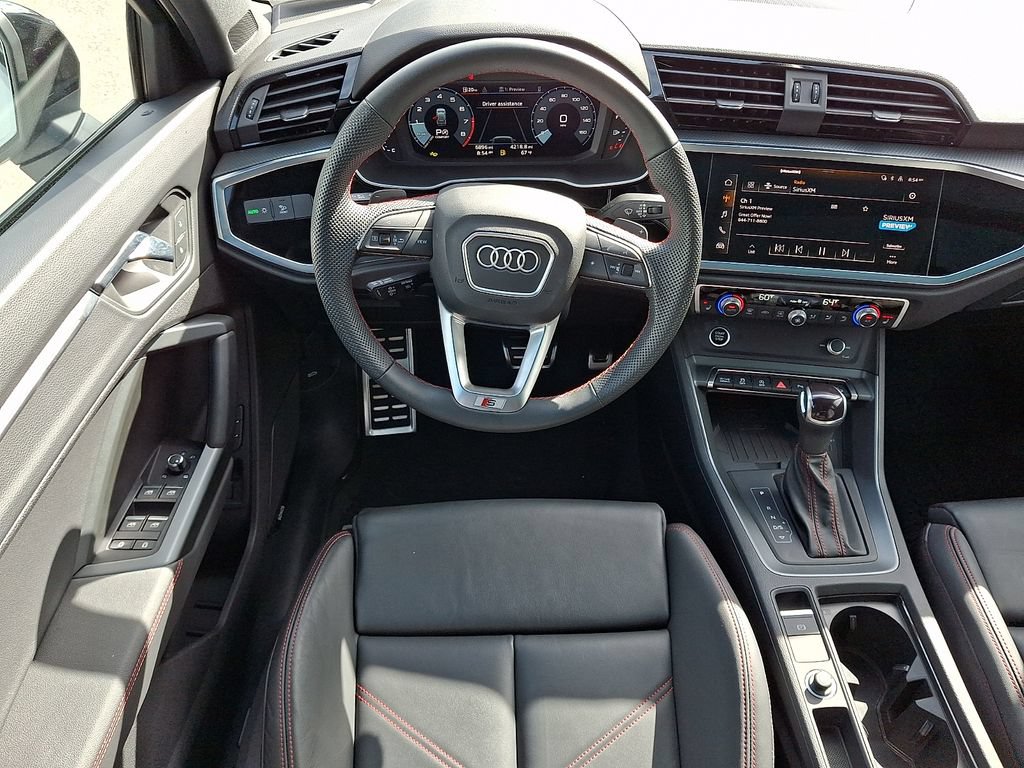 Certified 2025 Audi Q3 2.0T Premium Plus w/ Premium Plus Package AWD/4WD image 12