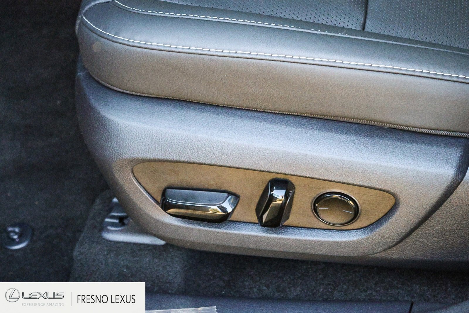 New 2025 Lexus RX 350 AWD image 23