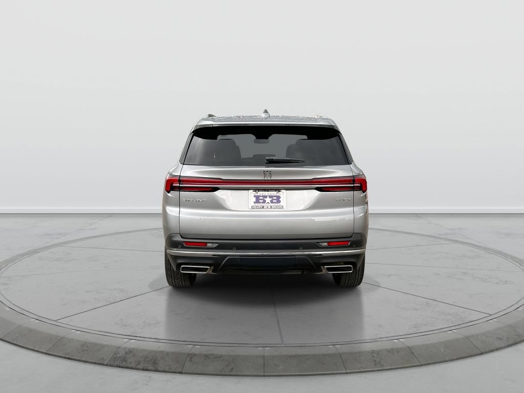 Used 2025 Buick Enclave Preferred w/ Power Package FWD image 7