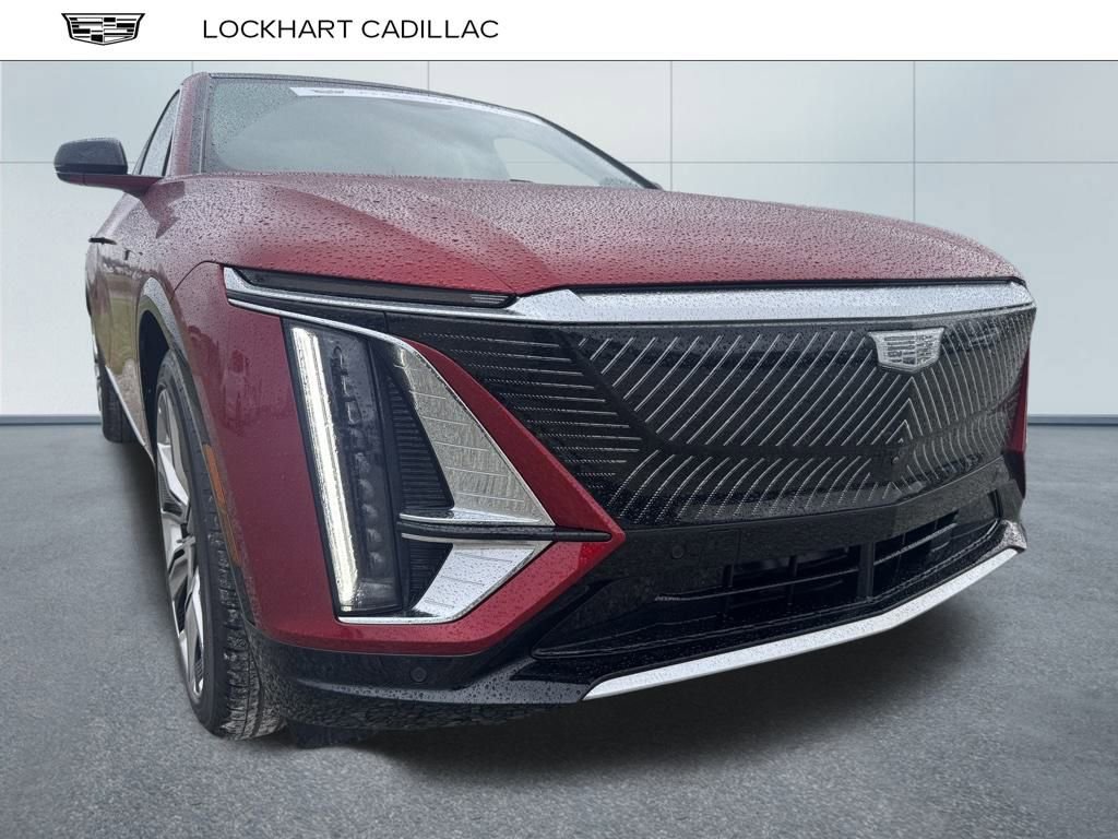Certified 2024 Cadillac Lyriq Luxury w/ LPO, Floor Liner Package image 8