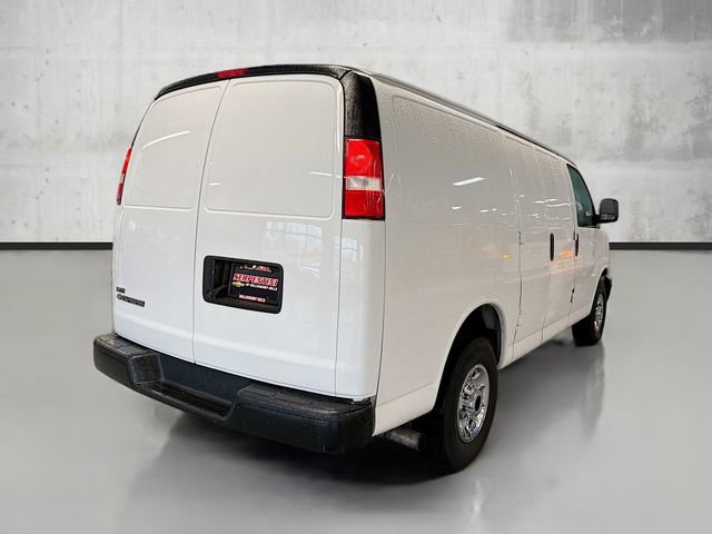 Used 2020 Chevrolet Express 2500 w/ Driver Convenience Package image 5