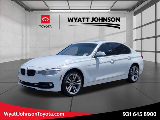 Used 2018 BMW 330i Sedan w/ Convenience Package RWD image 1