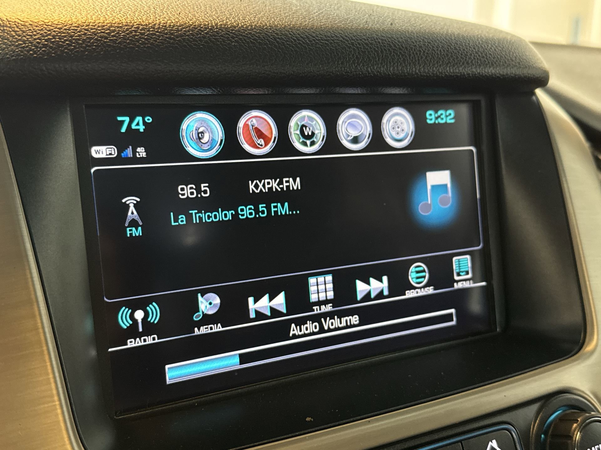 Used 2019 GMC Yukon Denali w/ Denali Ultimate Package AWD/4WD image 16
