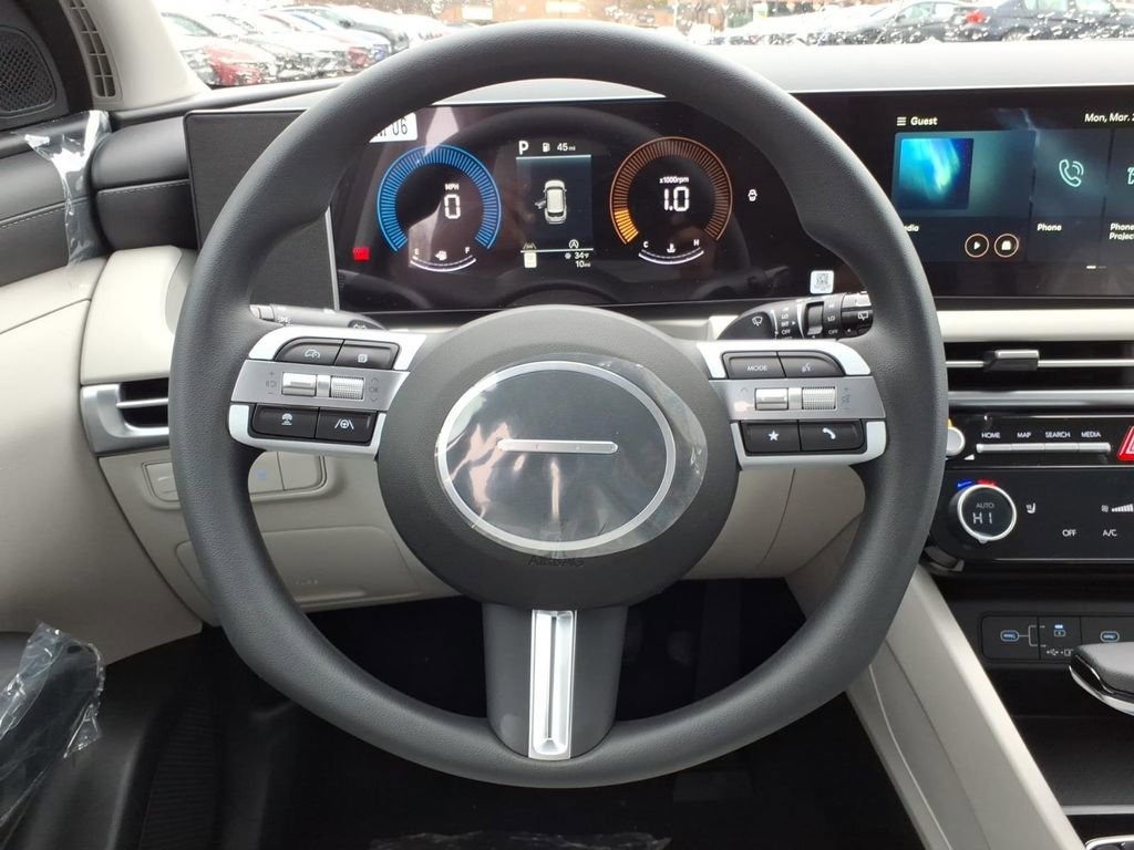 New 2026 Hyundai Tucson SEL image 17