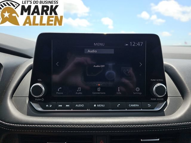 Used 2025 Nissan Rogue SV FWD image 13
