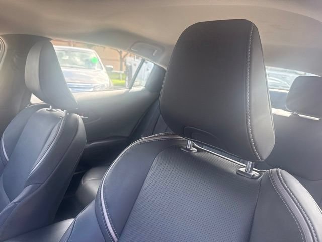 Used 2024 Toyota Prius XLE FWD image 9