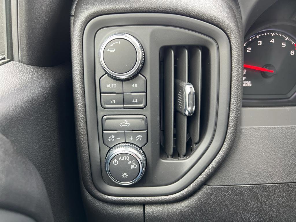 New 2026 GMC Sierra 1500 Pro w/ Pro Value Package image 18