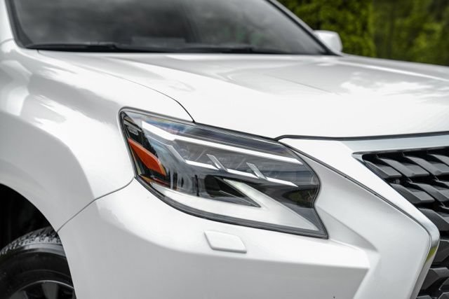 Used 2023 Lexus GX 460 Premium w/ Premium Package AWD/4WD image 8