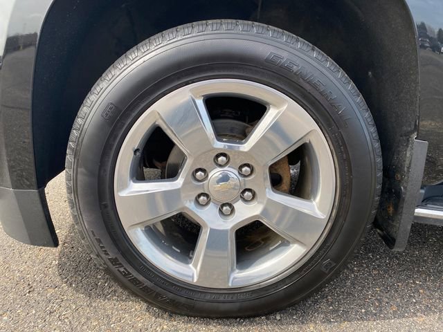 Used 2019 Chevrolet Tahoe Premier AWD/4WD image 24