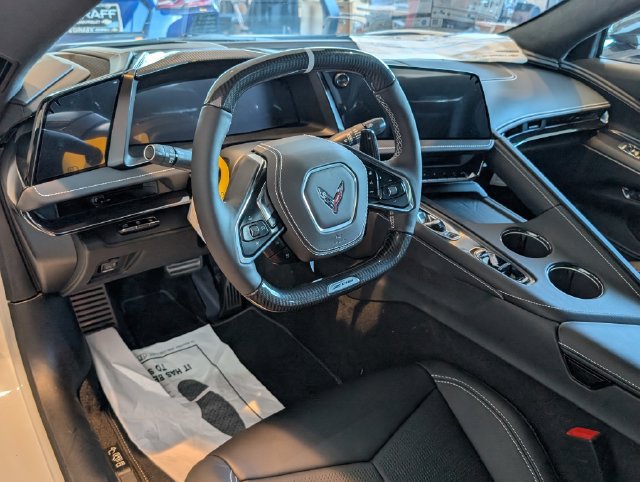 New 2027 Chevrolet Corvette Z06 RWD image 4