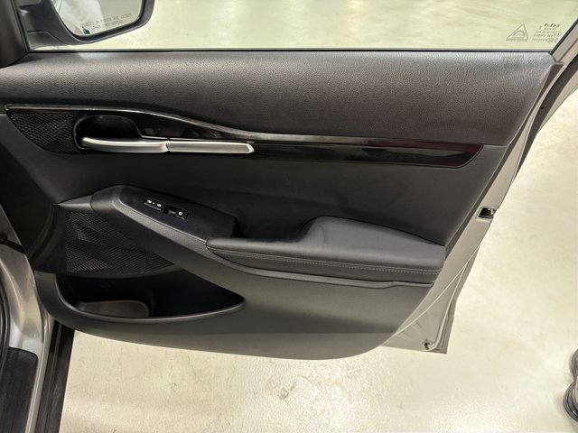 Used 2024 Kia Seltos S FWD image 37