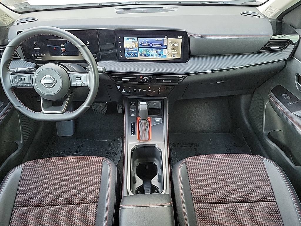 Certified 2025 Nissan Kicks SR w/ Illumination Package FWD image 20