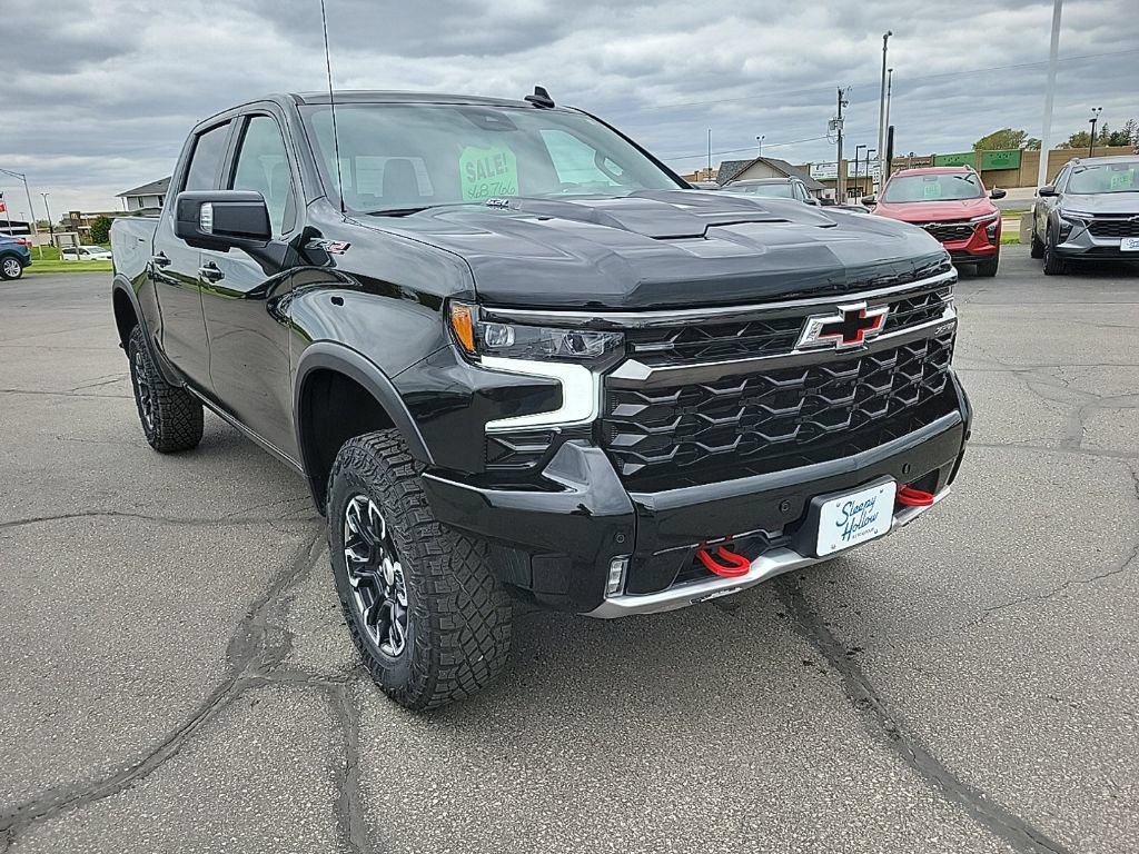 Used 2026 Chevrolet Silverado 1500 ZR2 AWD/4WD image 4