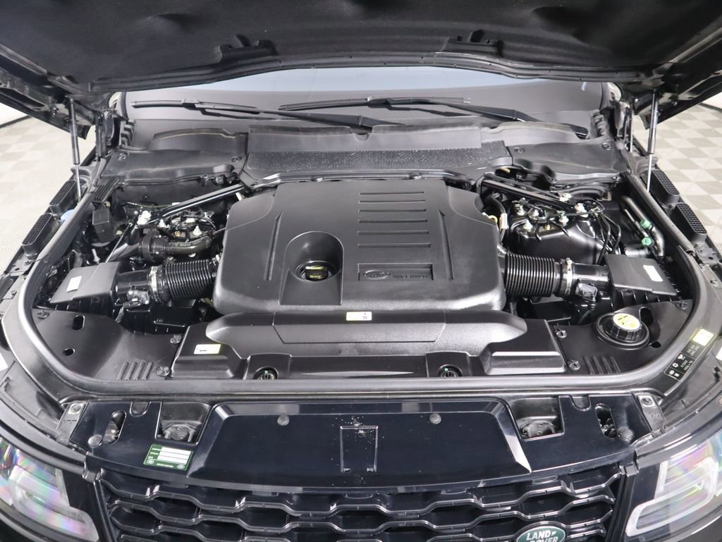 Used 2021 Land Rover Range Rover Sport HST image 30