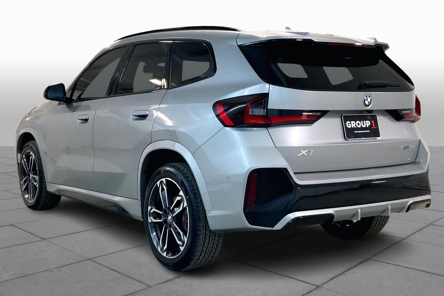 New 2026 BMW X1 xDrive28i w/ M Sport Package AWD/4WD image 12