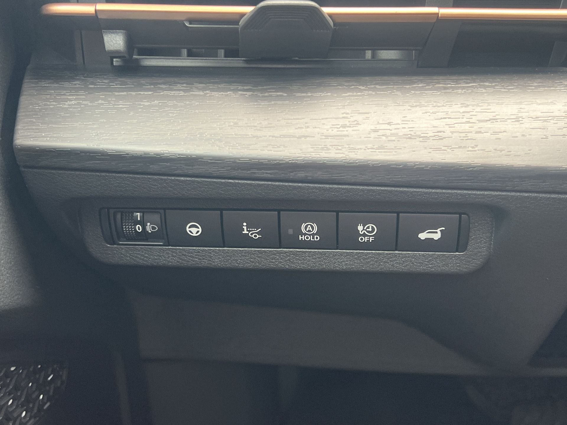 Certified 2024 Nissan Ariya FWD image 16