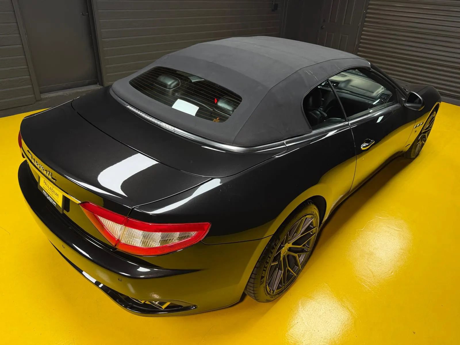 Used 2013 Maserati GranTurismo Convertible RWD image 41