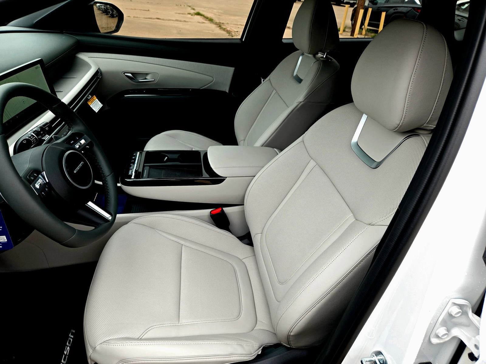 New 2026 Hyundai Tucson Limited image 16