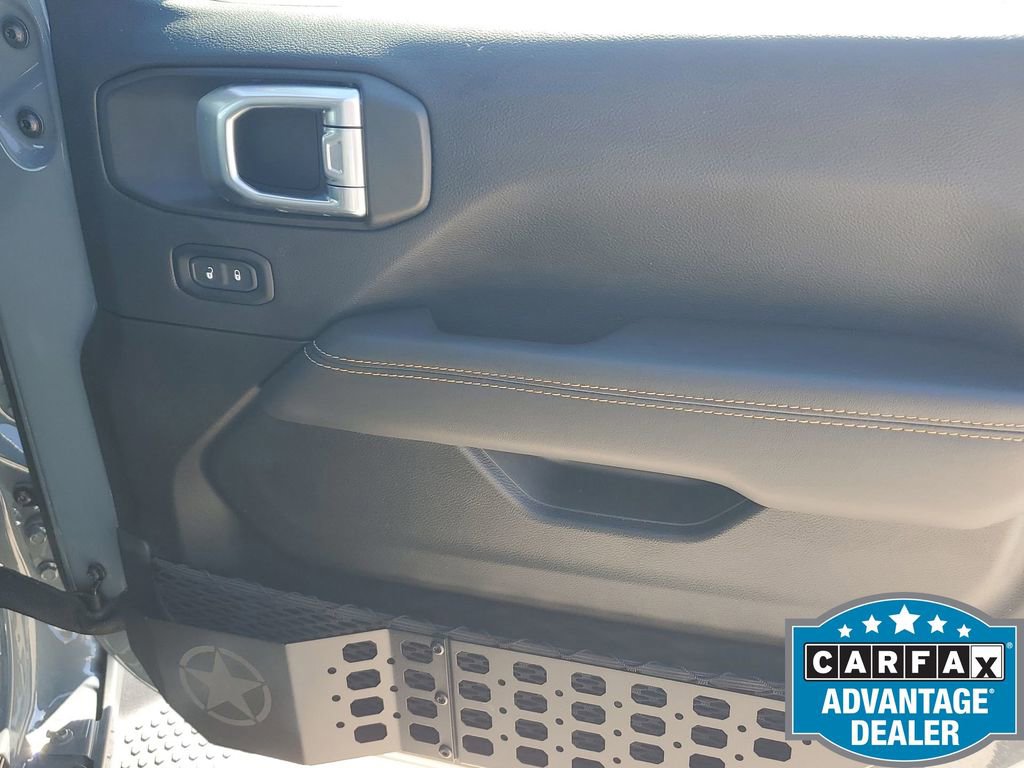 Used 2024 Jeep Wrangler Sahara image 46