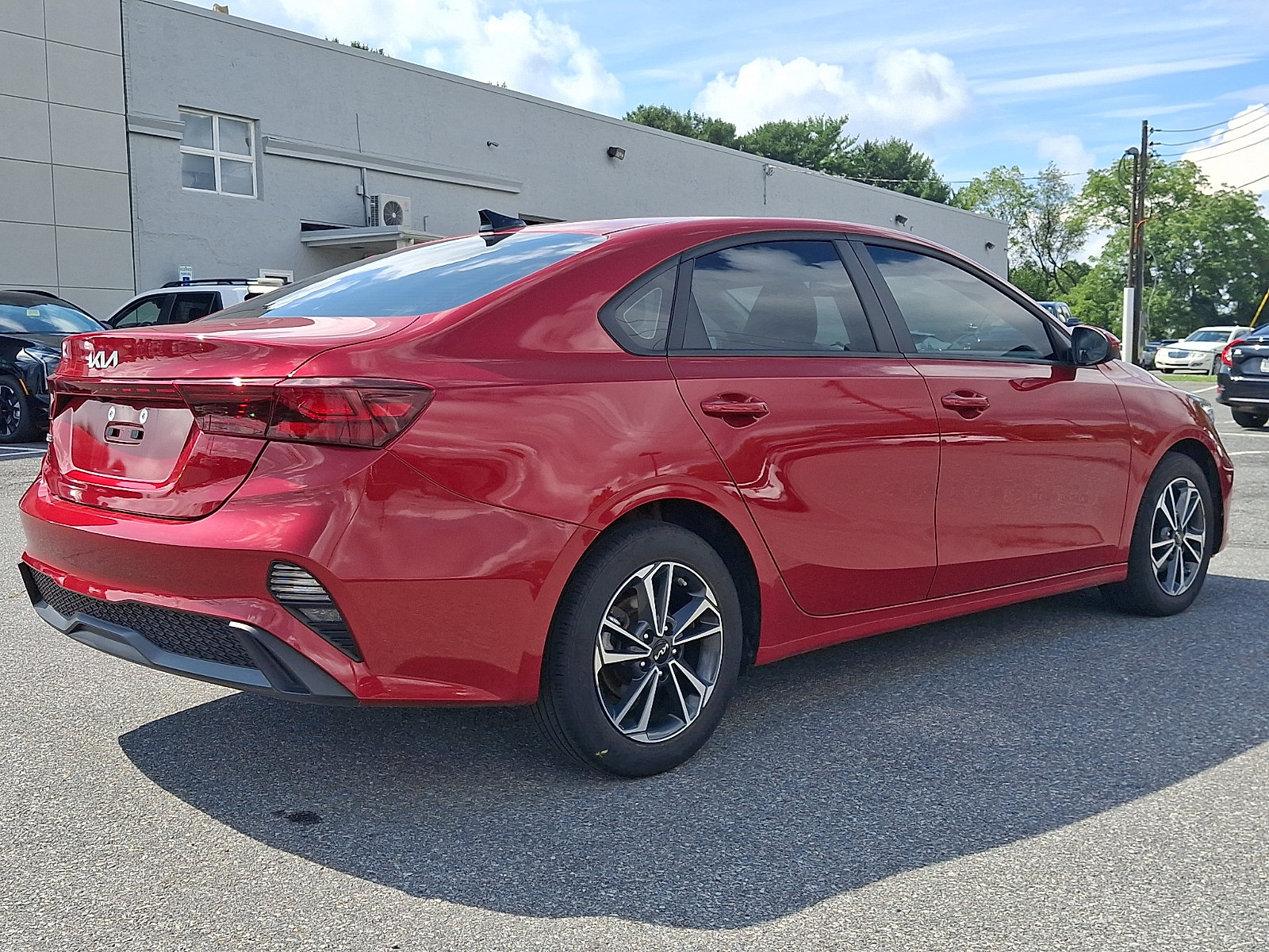 Certified 2024 Kia Forte LXS FWD image 6