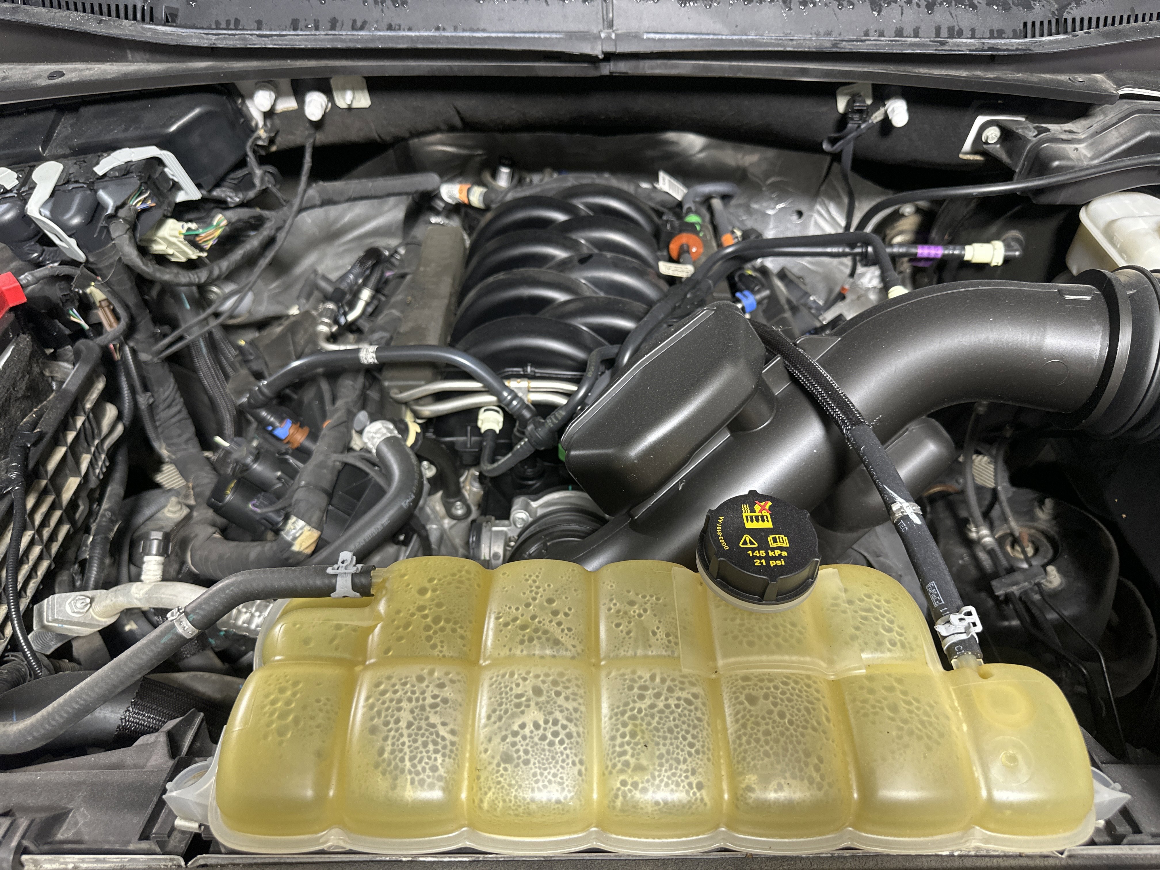 Used 2020 Ford F150 Platinum w/ Equipment Group 701A Luxury image 29