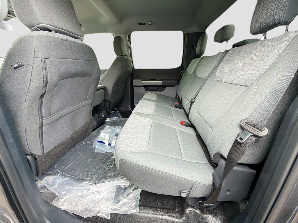 New 2026 Ford F550 4x4 Crew Cab Super Duty w/ XLT Value Package image 23
