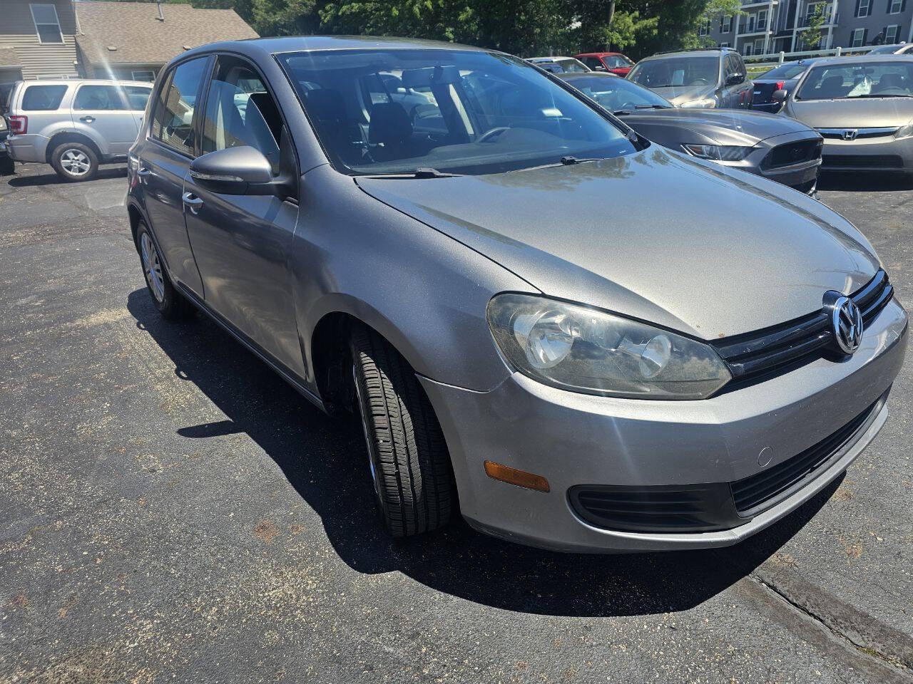 Used 2012 Volkswagen Golf 4-Door FWD image 4