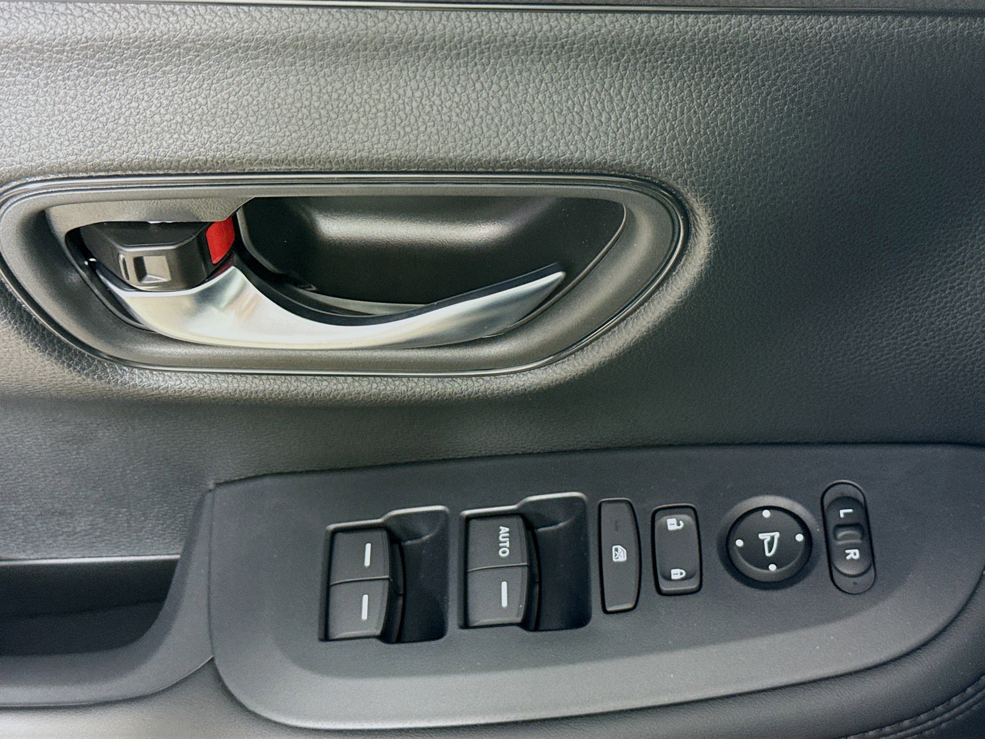 New 2027 Honda HR-V LX image 20