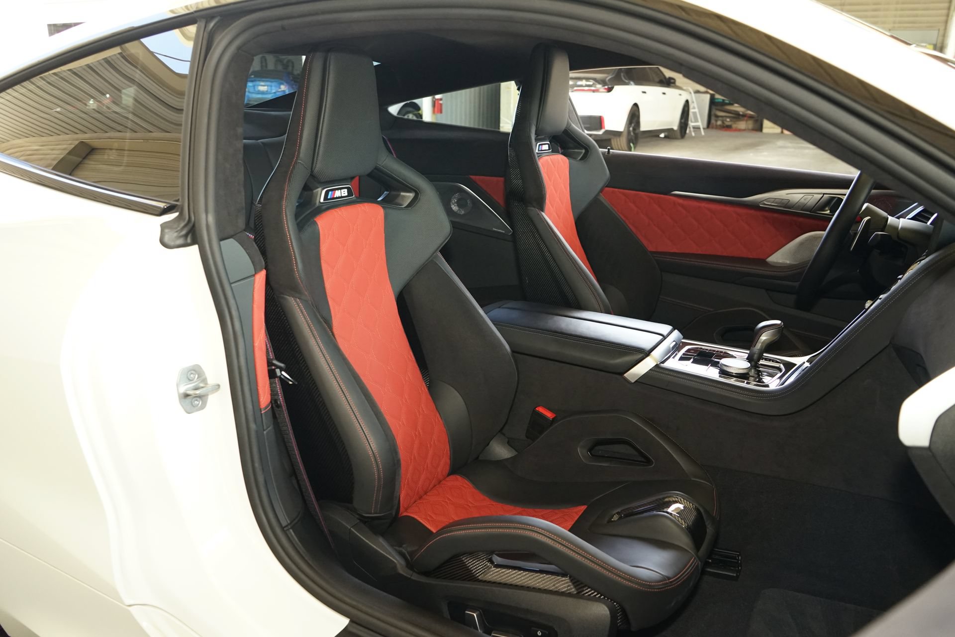 Used 2024 BMW M8 Competition w/ M Carbon Exterior Package AWD/4WD image 23