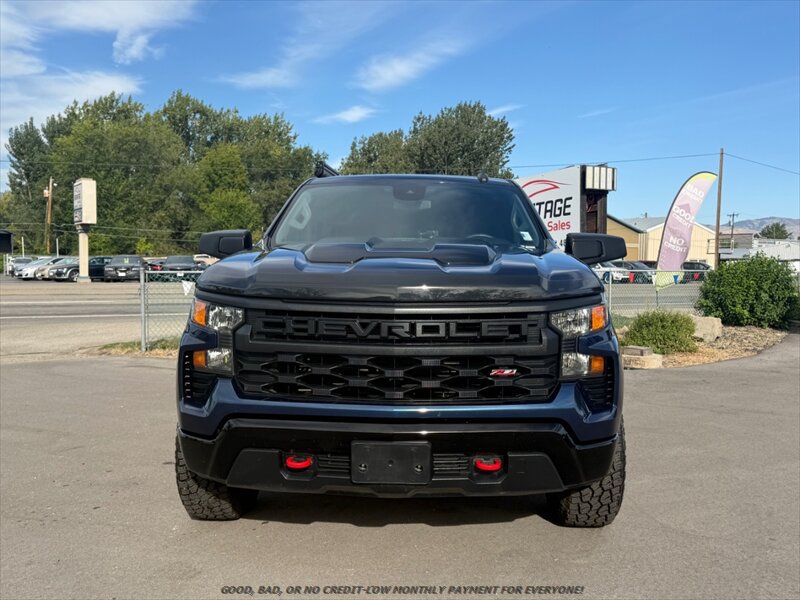 Used 2022 Chevrolet Silverado 1500 Custom Trail Boss AWD/4WD image 2