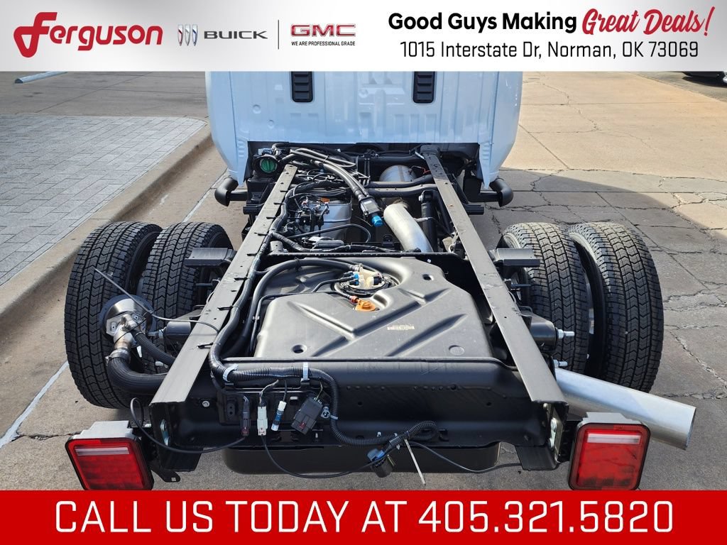 New 2026 GMC Sierra 3500 Pro w/ Convenience Package AWD/4WD image 47