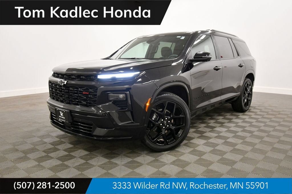 Used 2024 Chevrolet Traverse RS