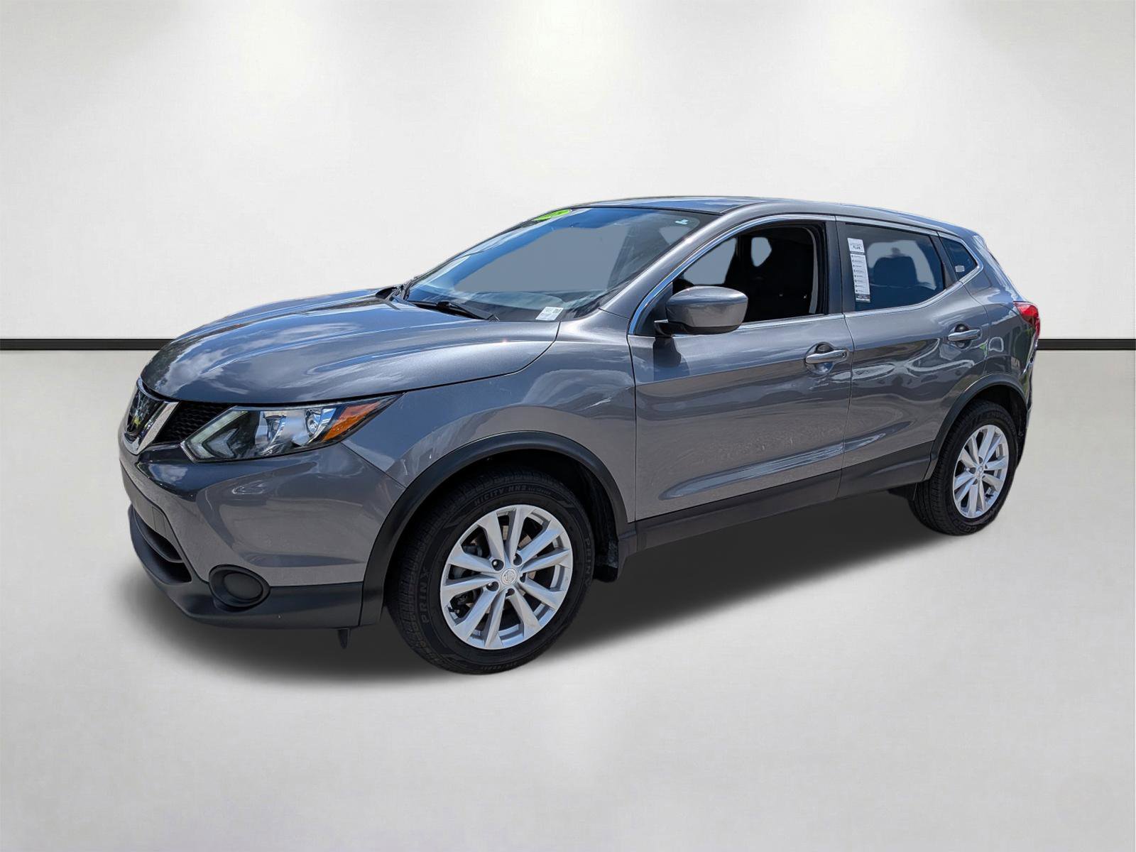 Used 2018 Nissan Rogue Sport S w/ S Appearance Package image 8