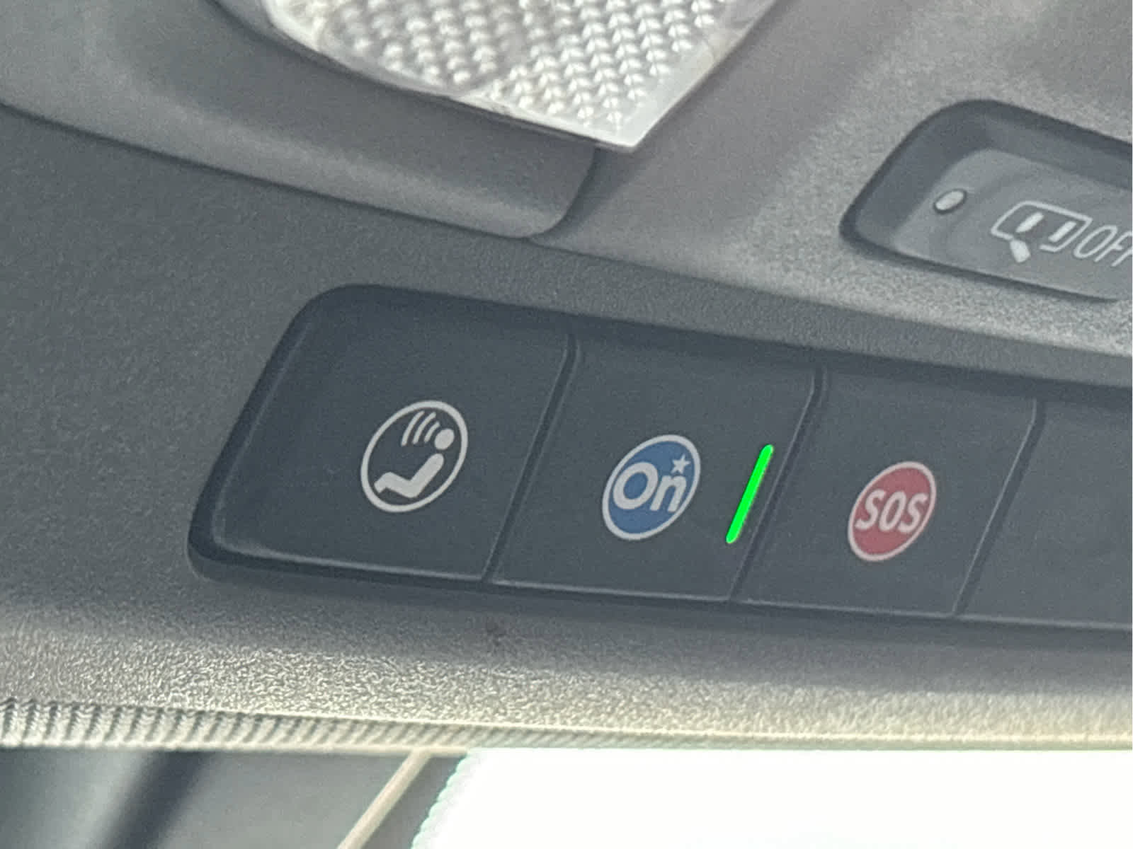 Used 2022 Chevrolet Silverado 2500 Custom w/ Custom Value Package image 18