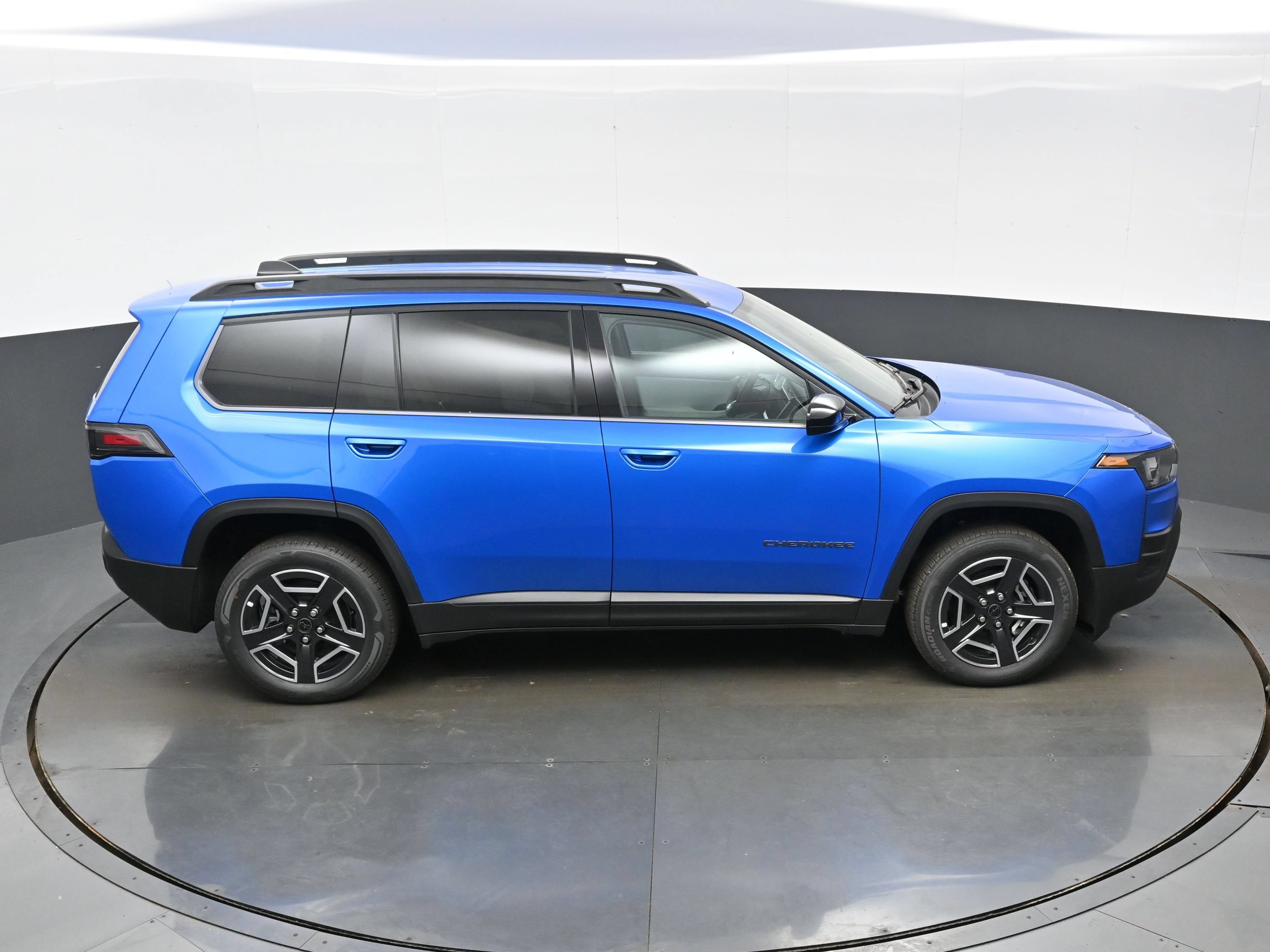 New 2026 Jeep Cherokee Laredo AWD/4WD image 26