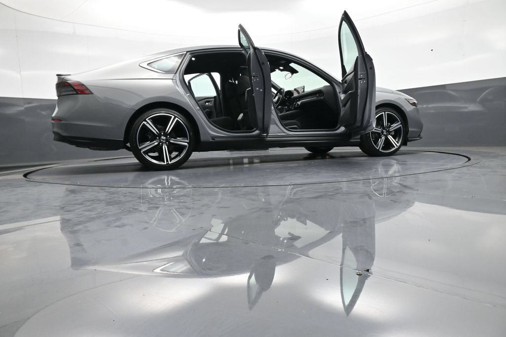 Certified 2024 Honda Accord Sport image 34
