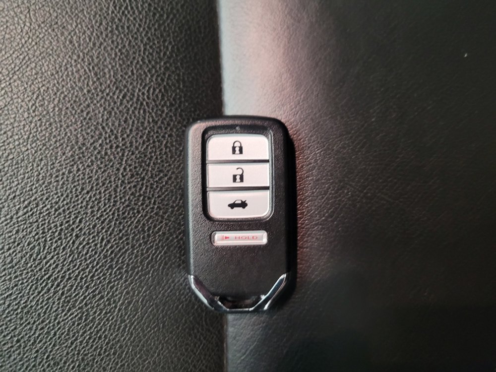 Used 2018 Honda Fit EX-L image 32