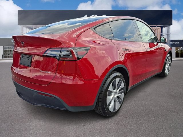 Used 2023 Tesla Model Y Long Range AWD/4WD image 6