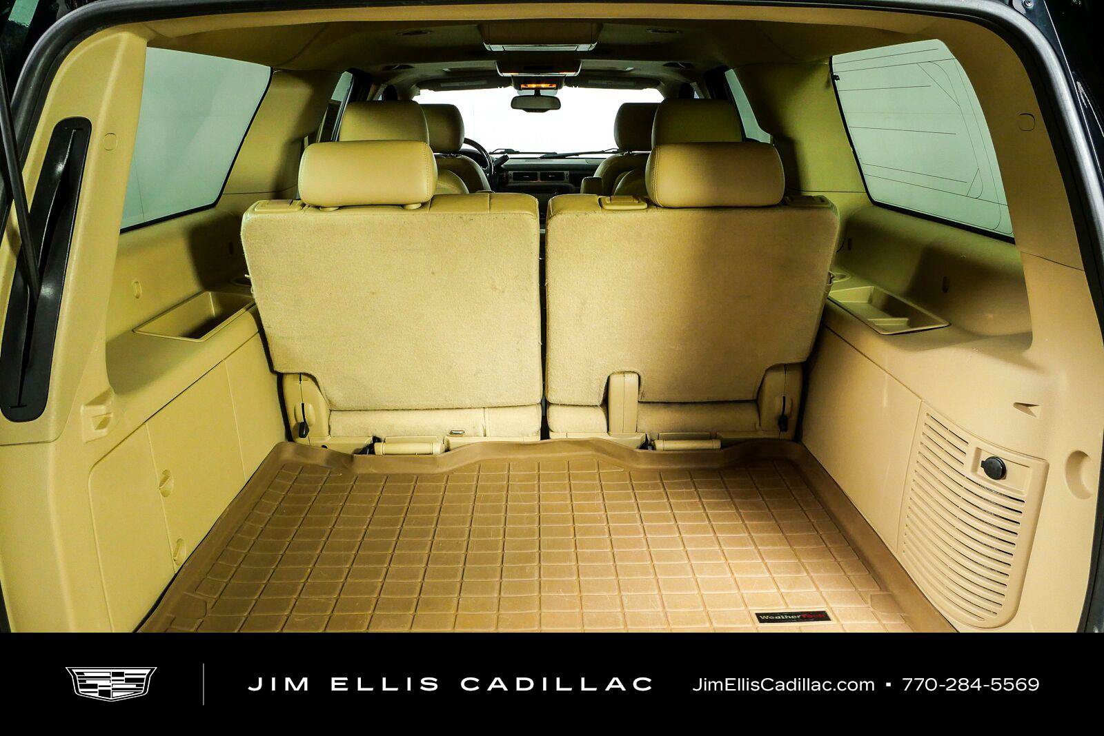 Used 2014 GMC Yukon XL Denali RWD image 30