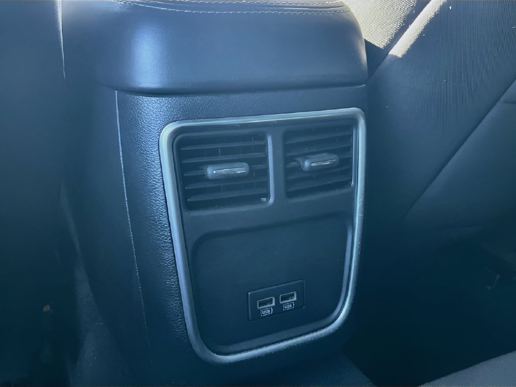 Used 2023 Dodge Charger SXT RWD image 24
