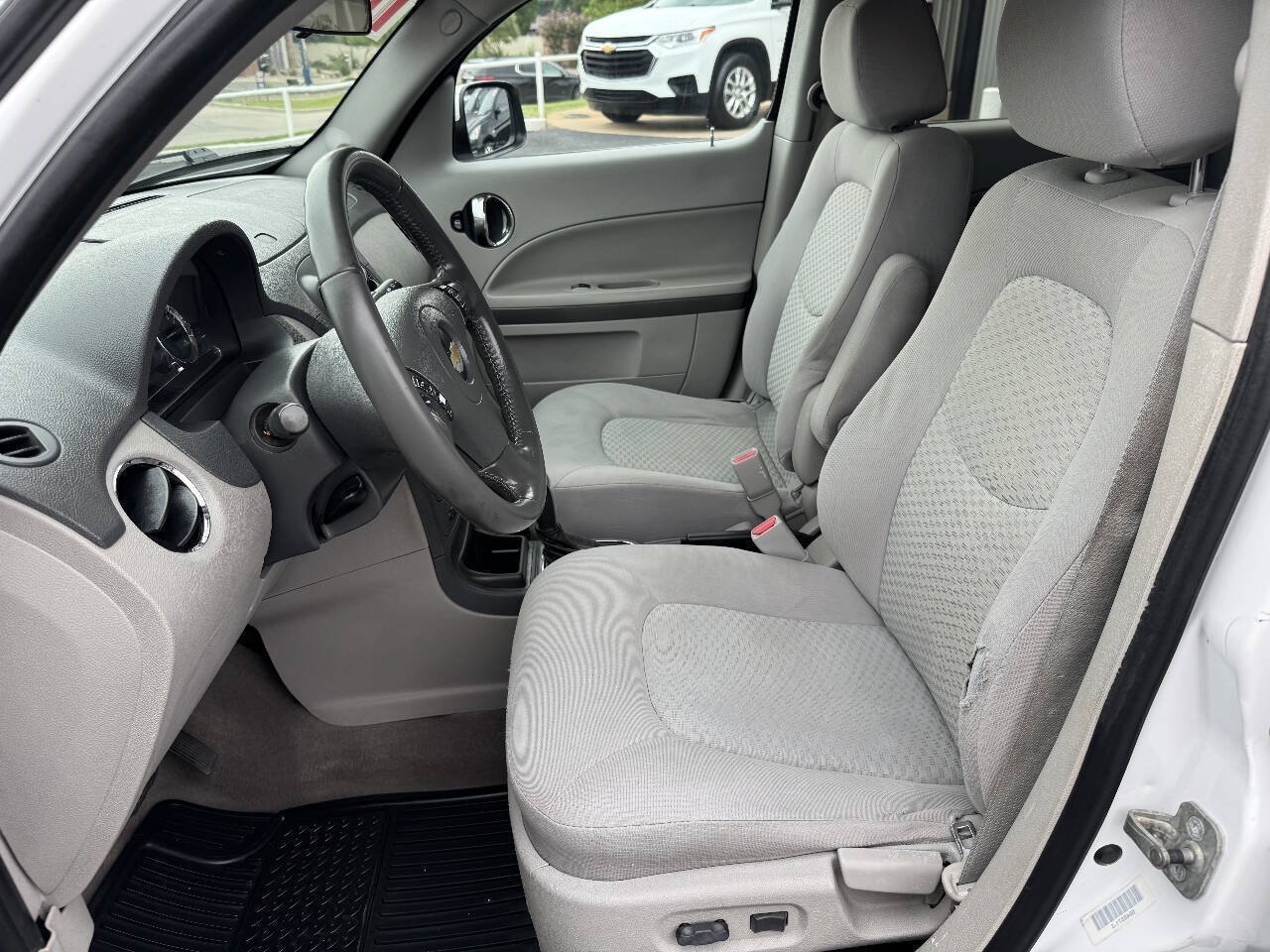 Used 2011 Chevrolet HHR LT w/ LT Preferred Equipment Group FWD image 16
