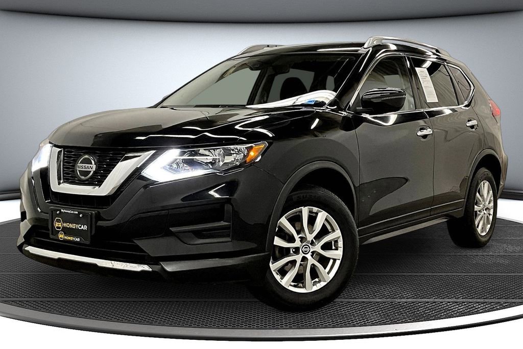 Used 2019 Nissan Rogue SV image 3