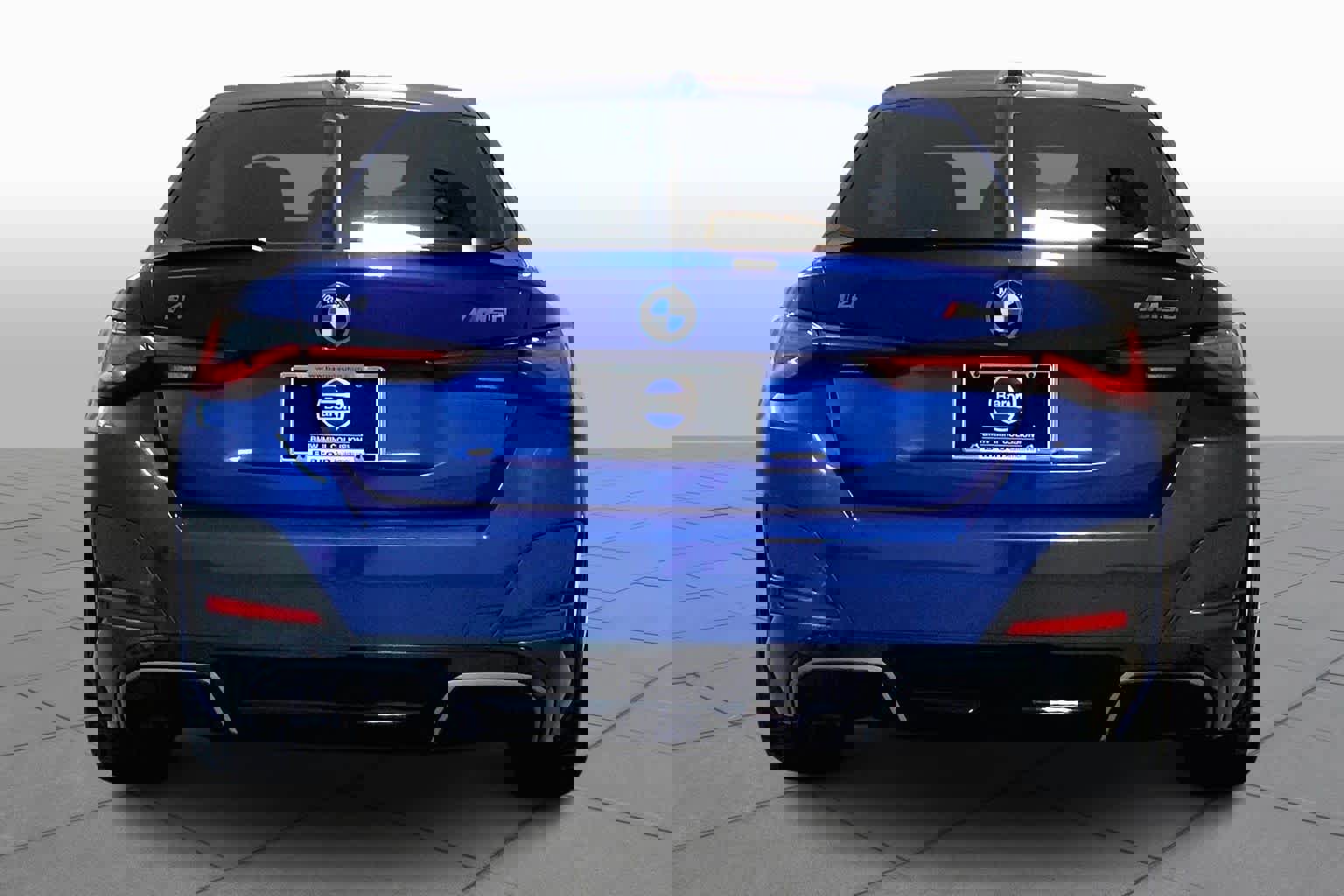 Used 2023 BMW i4 M50 w/ M Carbon Exterior Package image 4