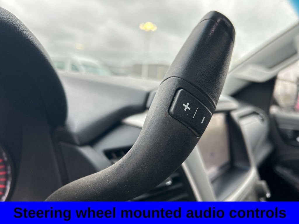 Used 2016 GMC Yukon SLT w/ Open Road Package image 12