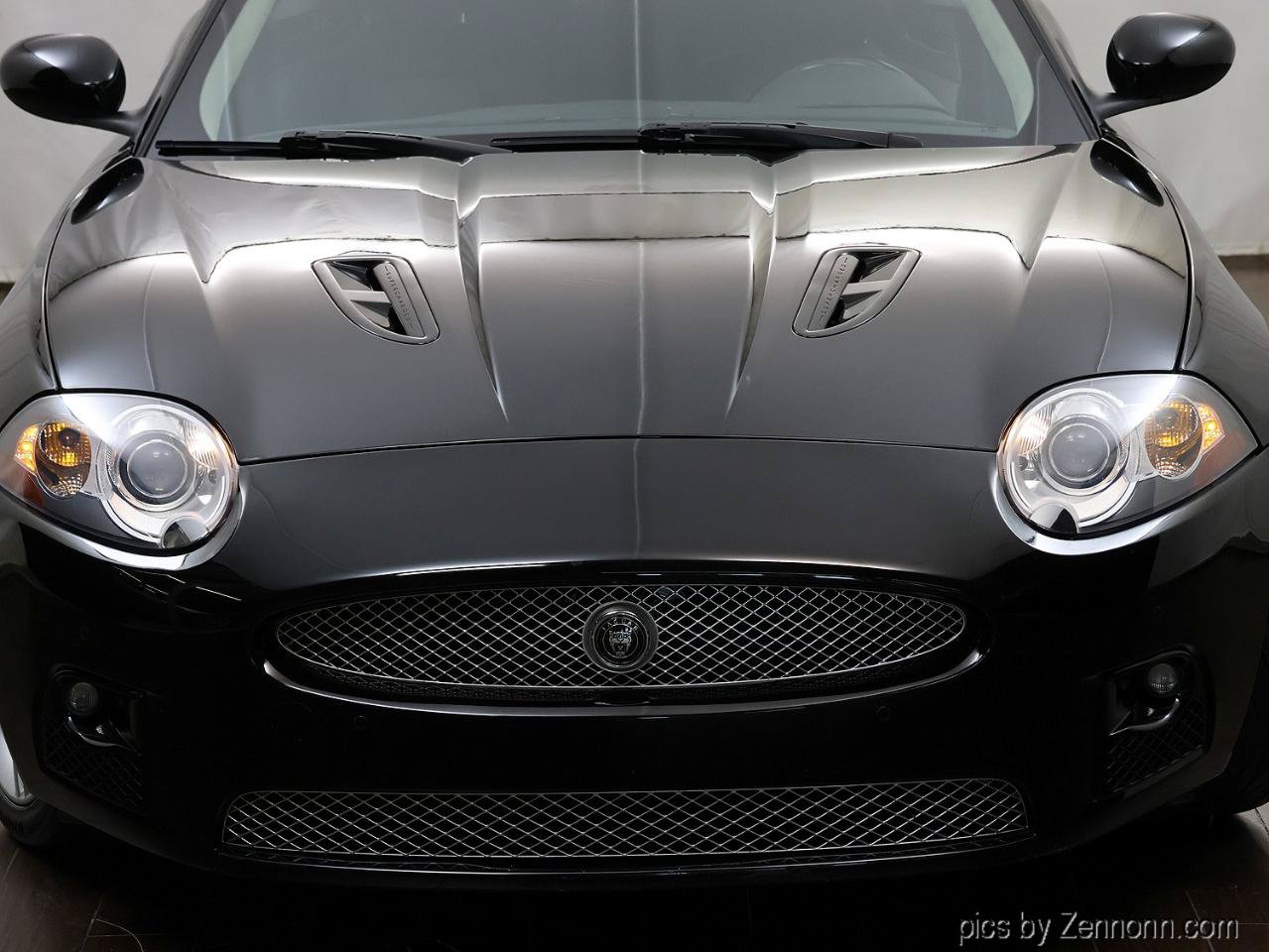 Used 2009 Jaguar XKR R RWD image 10
