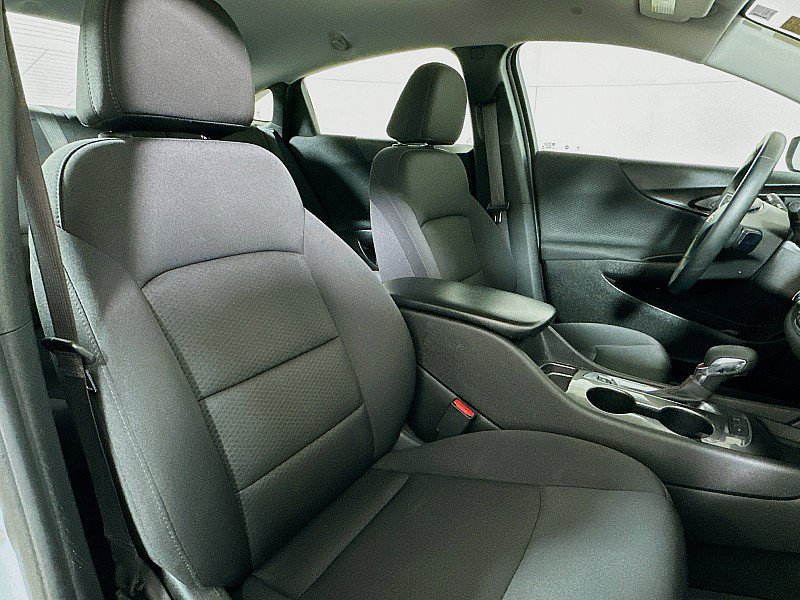 Used 2024 Chevrolet Malibu RS w/ LPO, Floor Liner Package FWD image 27