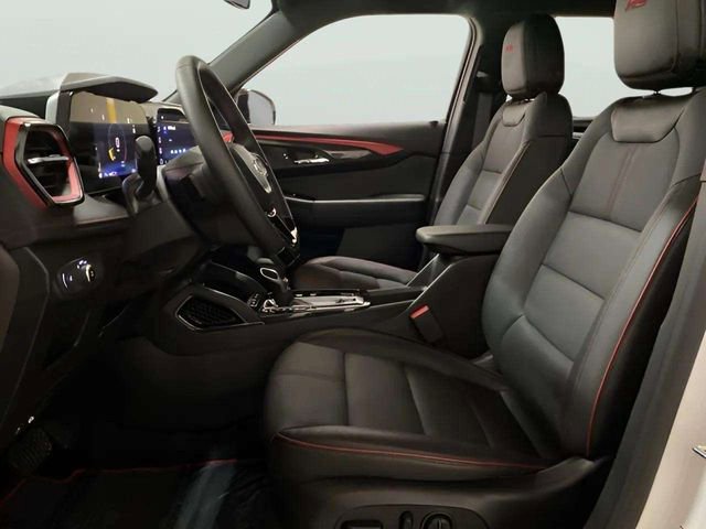 Used 2025 Chevrolet TrailBlazer RS w/ Convenience Package image 17