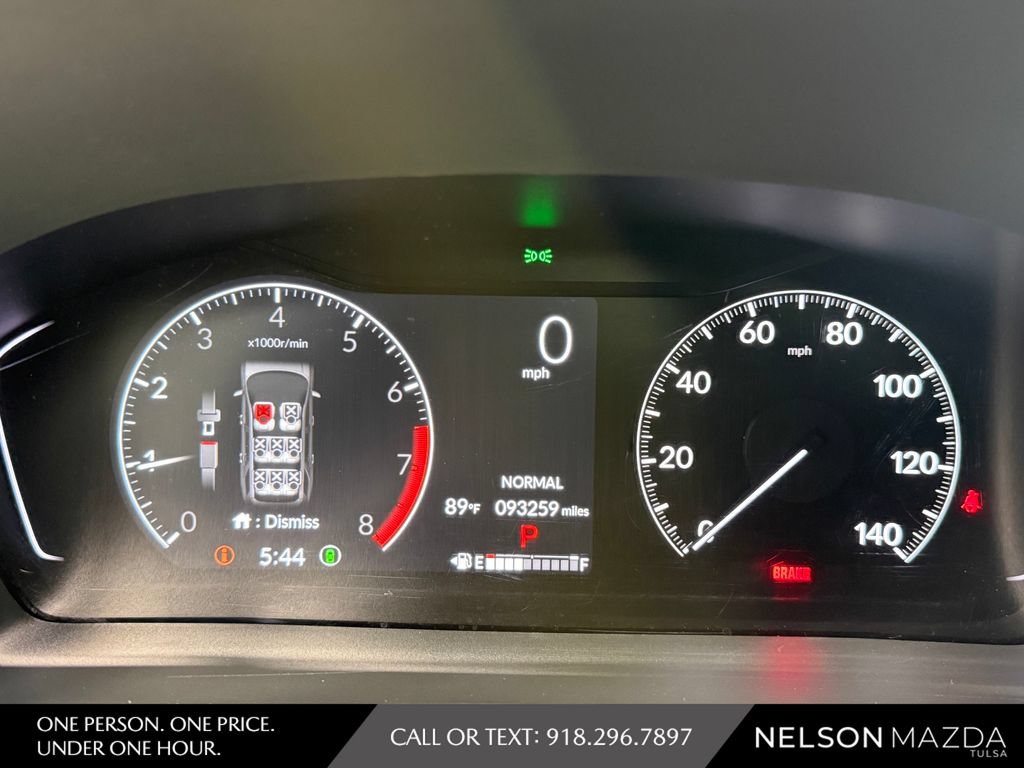Used 2023 Honda Pilot Touring image 23