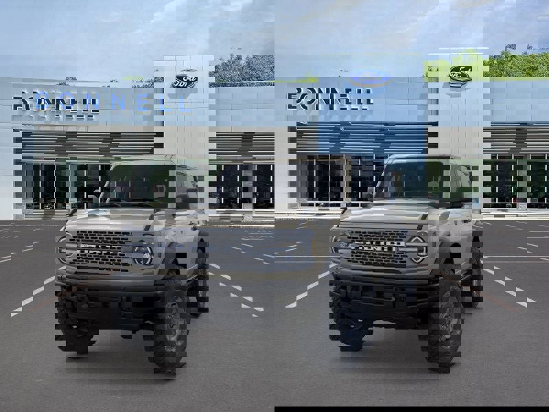 New 2025 Ford Bronco Badlands w/ Sasquatch Package image 2